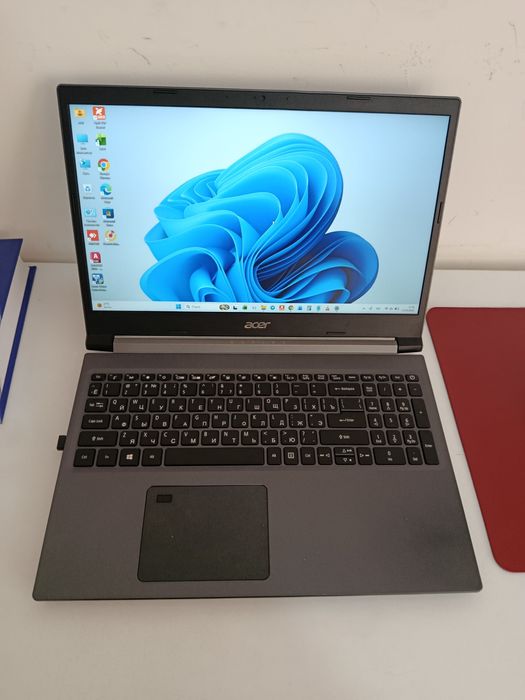 Продается Acer Aspire 7 A715-42G / 8GB / SSD 512GB / Срочно