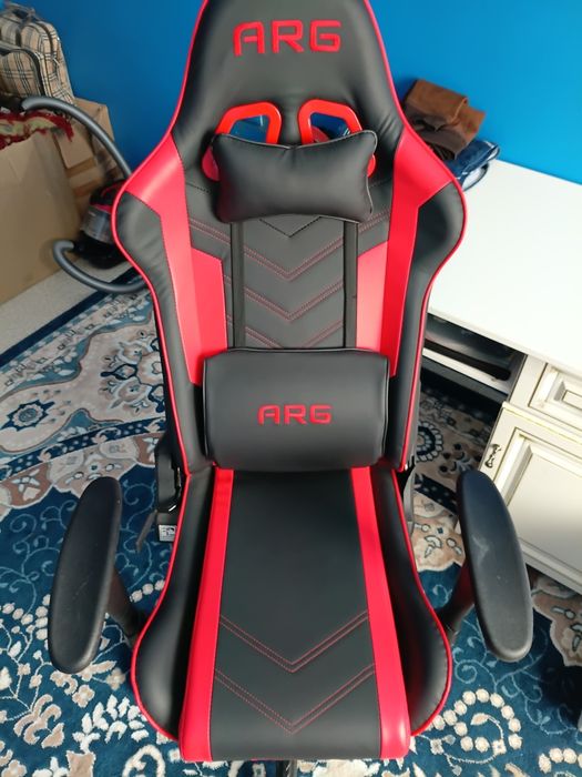 Продаётся компьютерное кресло