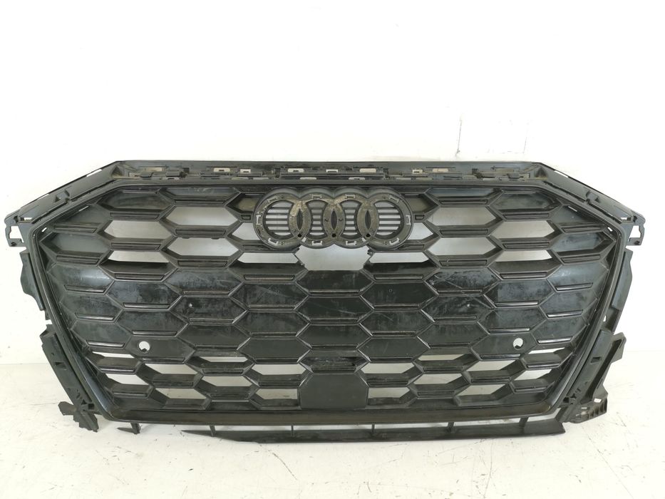 Централна решетка Ауди А3 / Audi A3 8Y Оригинална