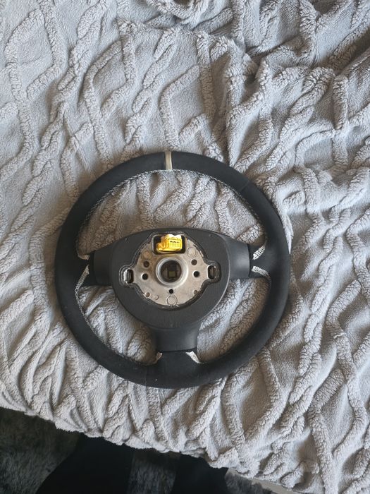 Волан за Volkswagen Alcantara