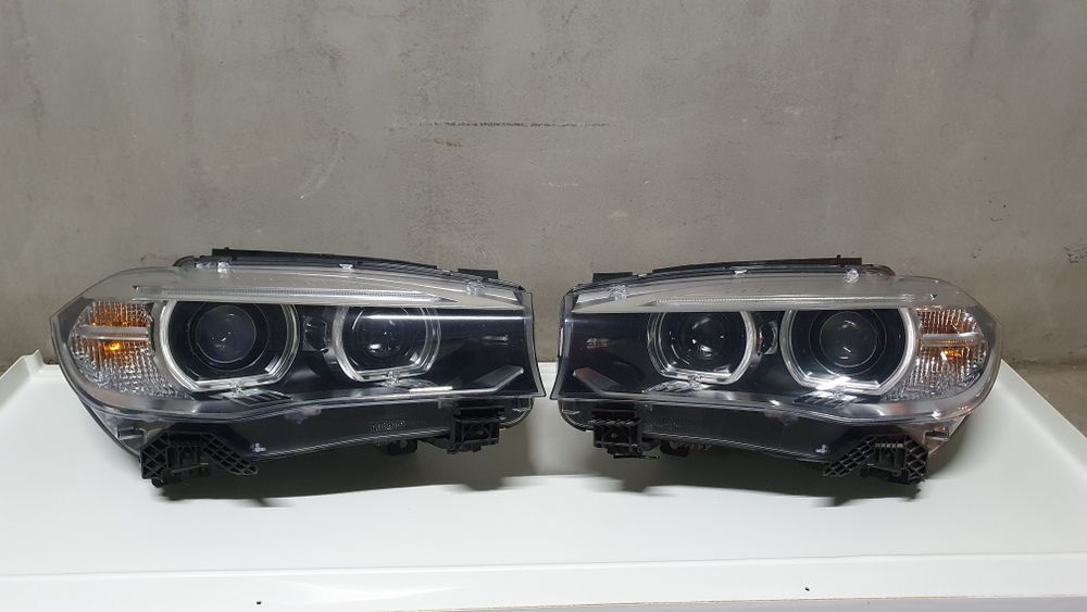 Set far faruri stanga dreapta xenon led BMW x5 f15 x6 f16 complet tms