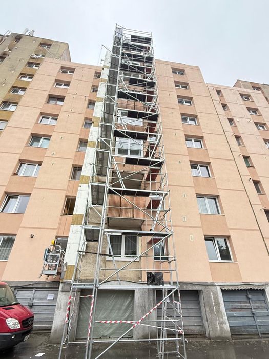 Schela metalica cu montaj