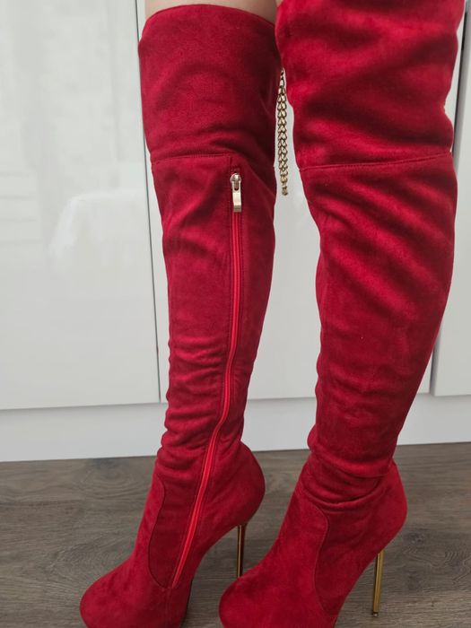 продам шикарные ботфорды