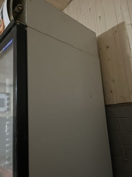 Холодильник-витрина