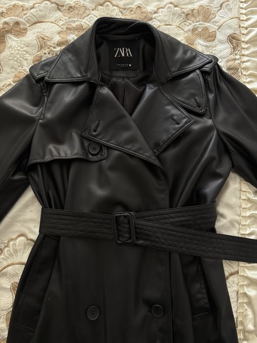 Модерно Черно дълго палто от изкуствена кожа