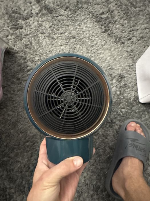 Aparat de încălzire electric – compact și ușor de folosit