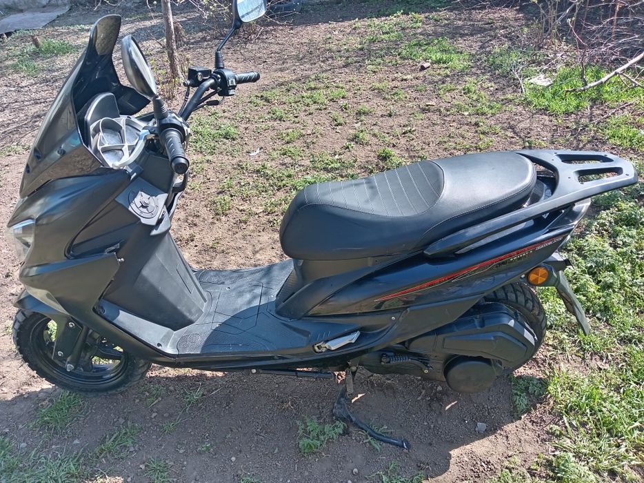 Продажа  мопеда макси