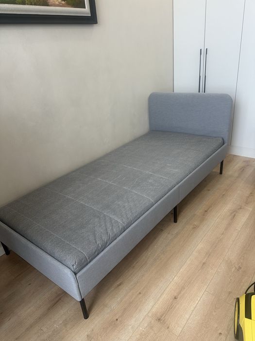 Продам кровать Икеа 90/200