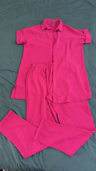 Срочно Продам платья