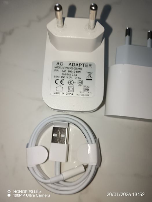 Vind încărcătoare telefon