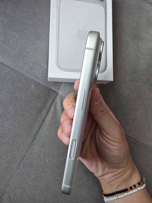 Iphone 17 pro неразличим от нов