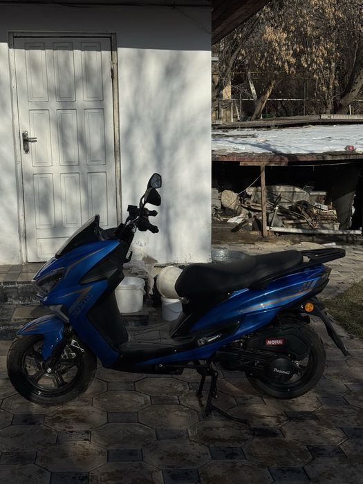 Продам макси 180 кубов