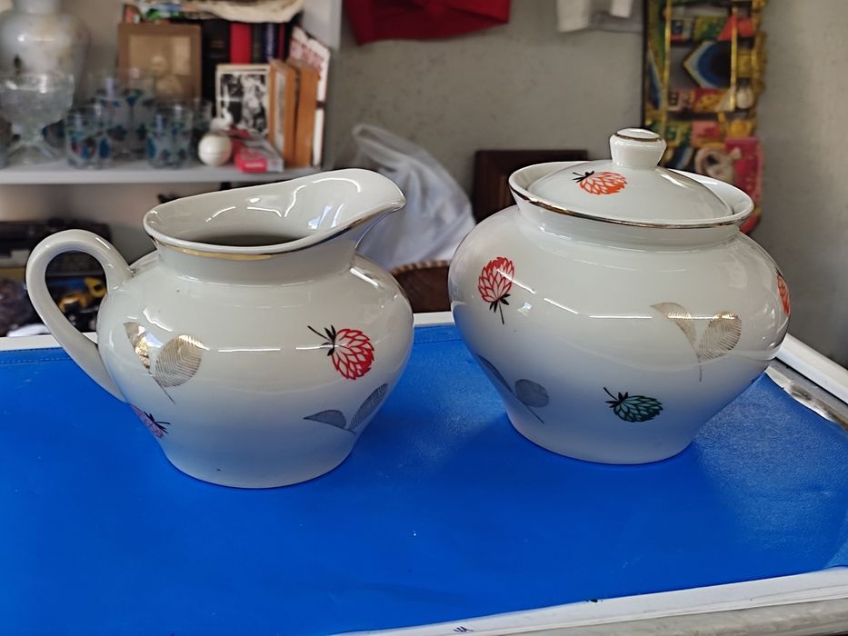 Руски порцелан кана за мляко и захарница