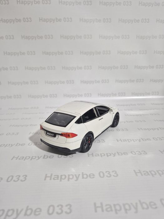 Масштабные  модели  Tesla модель X