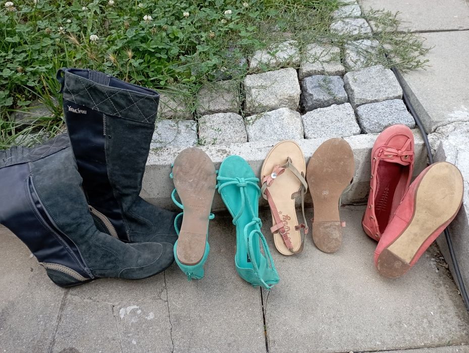 Обувки, сандали, ботуши 38-39 номер