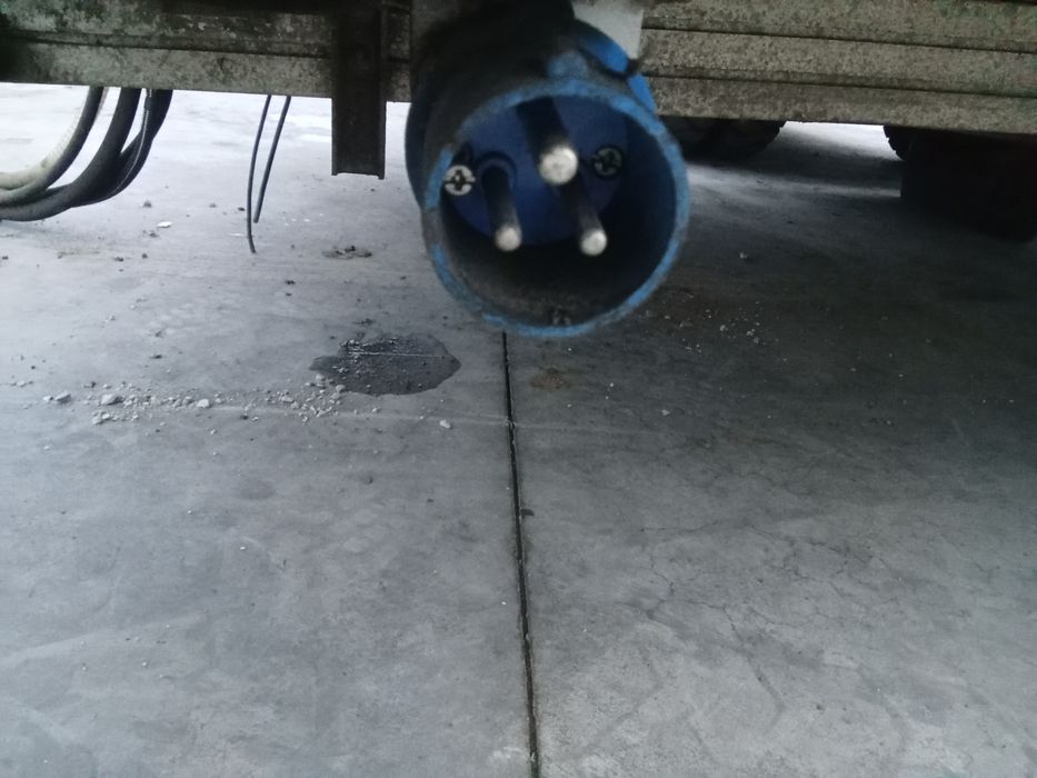 Vând cub pentru Iveco sau depozitare