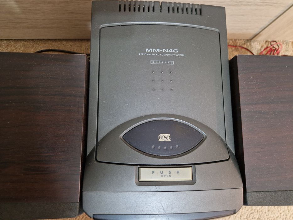 Музыкальный центр Samsung