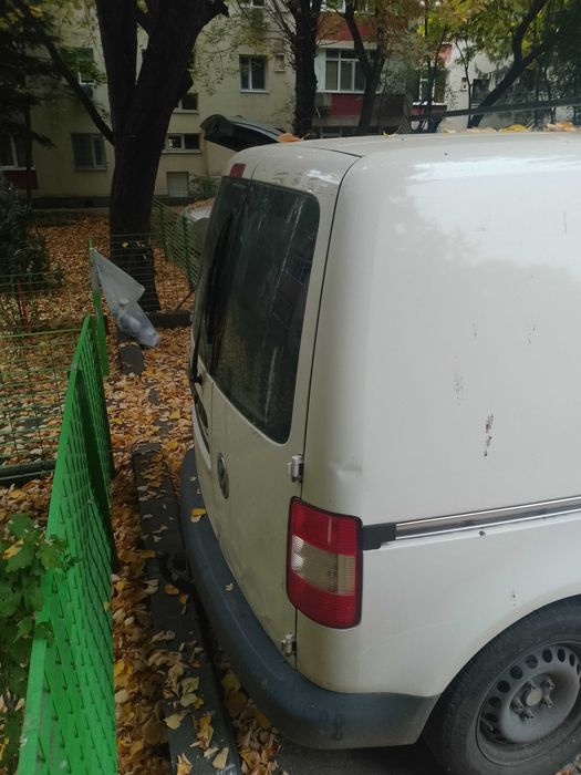 VOLKSWAGEN Caddy 2004 — imagine 4