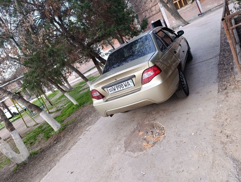 Нексия 2 сонс срочна сотилади гази бор юришлари зўр