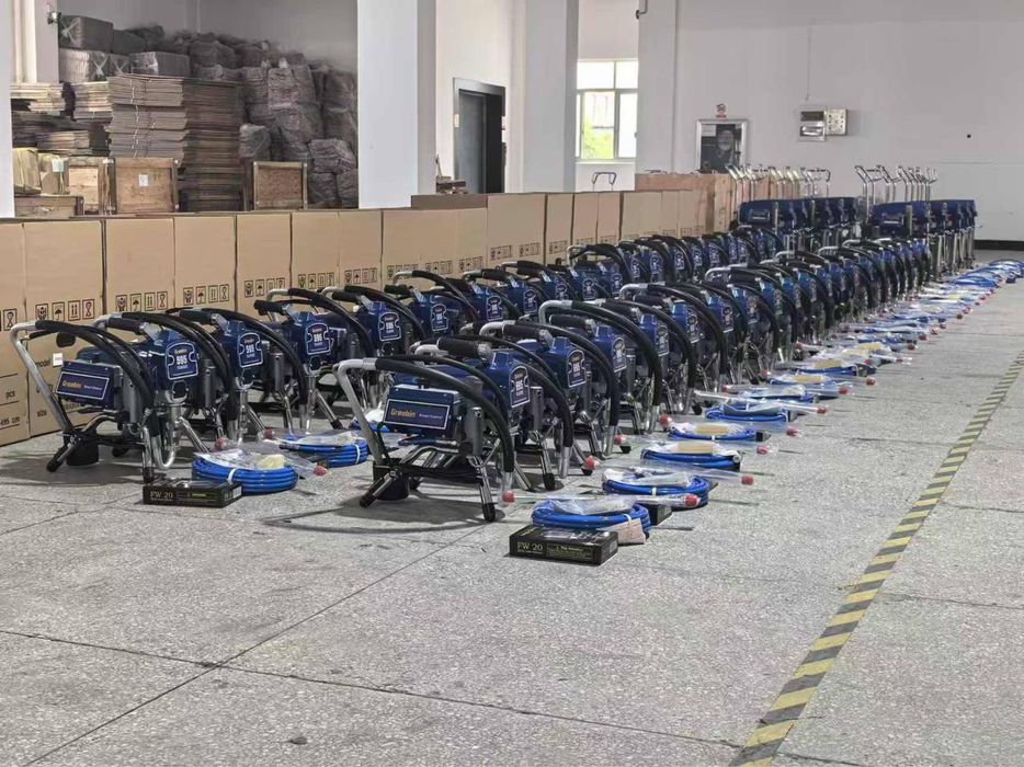 Краскораспылитель безвоздушный 220в