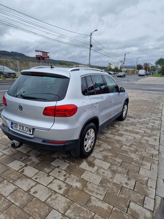 Vând Volkswagen Tiguan