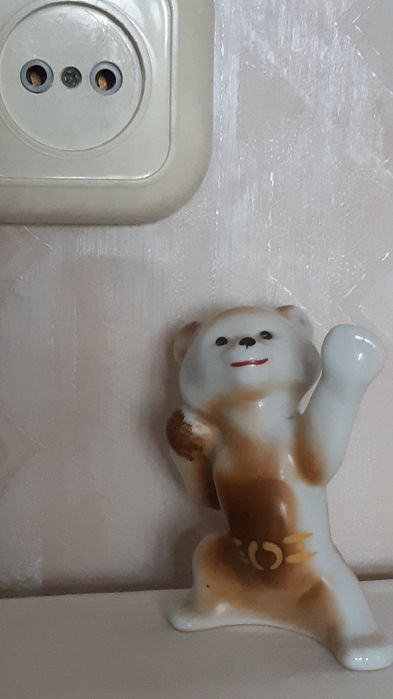 Продам статуэтку