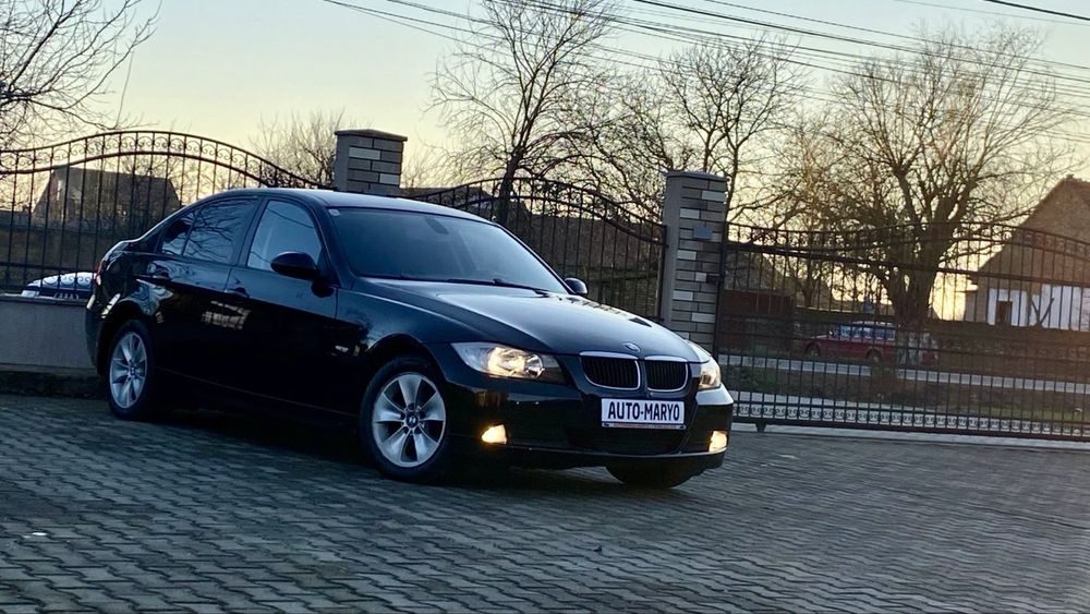 Bmw 318i An 2008 Rate Fixe//Garantie//Livrare // Buy back