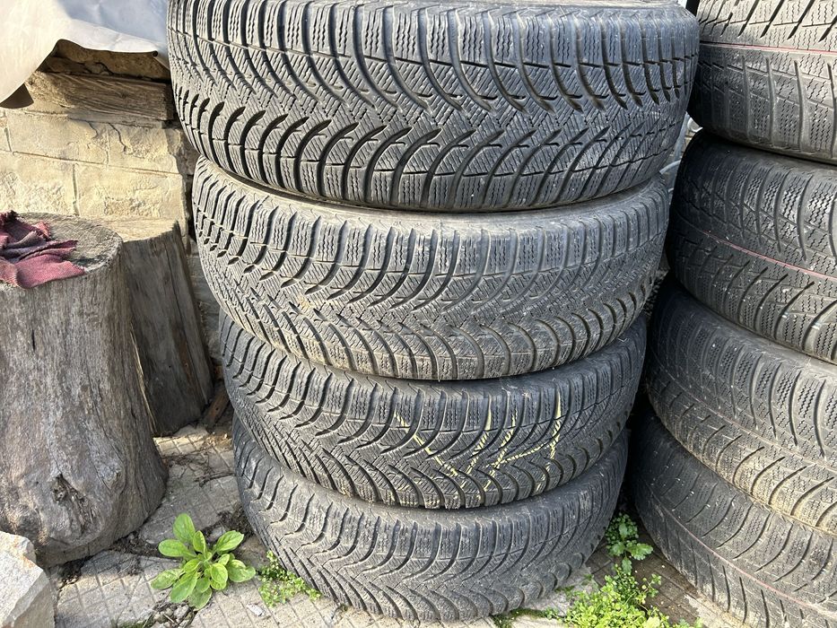 4 зимни гуми michelin 215 60 17
