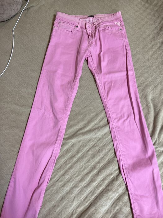 Дънки на Guessи други марки