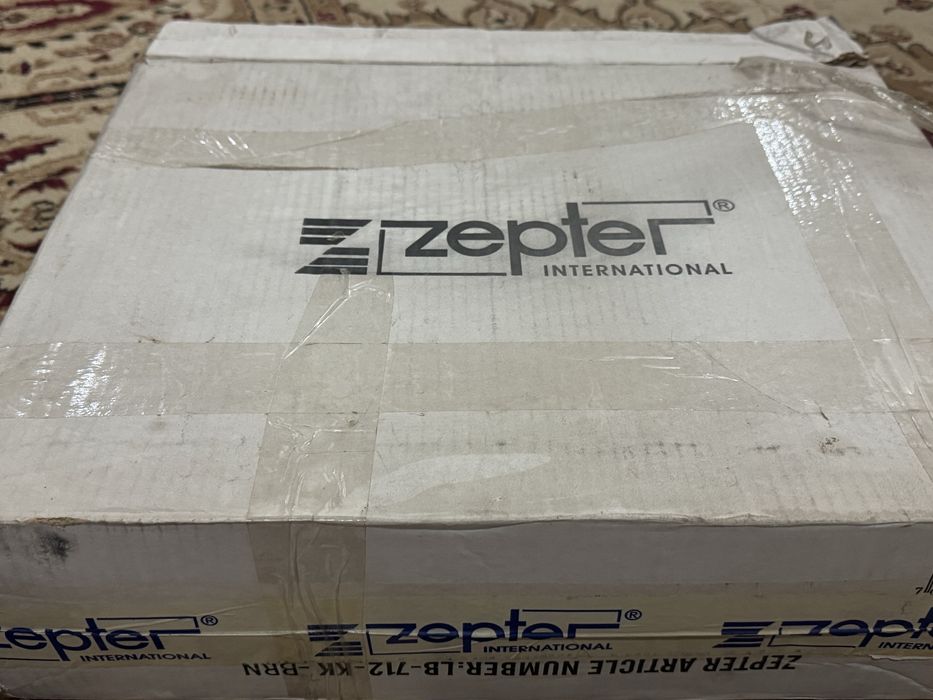 продаю оригинал кейс от Zepter