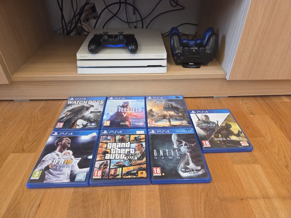 Vand PS4 Pro 4k 1 TB
