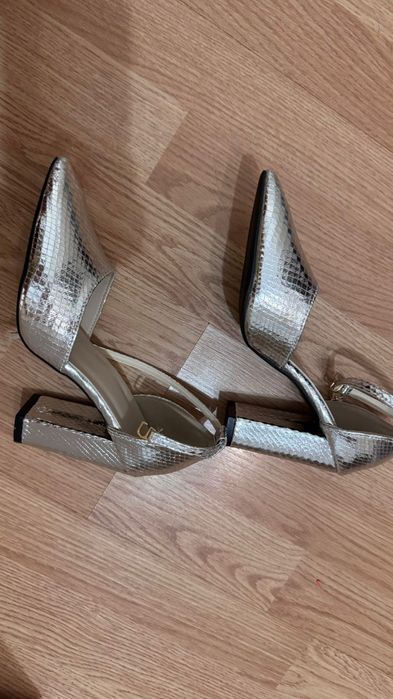 Платья на корпаратив