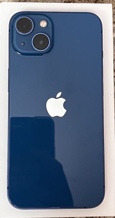 Продам айфон 13 в отличном состоянии