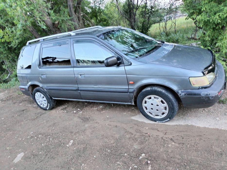 Продам митсубиси спейсвагон 1992г.