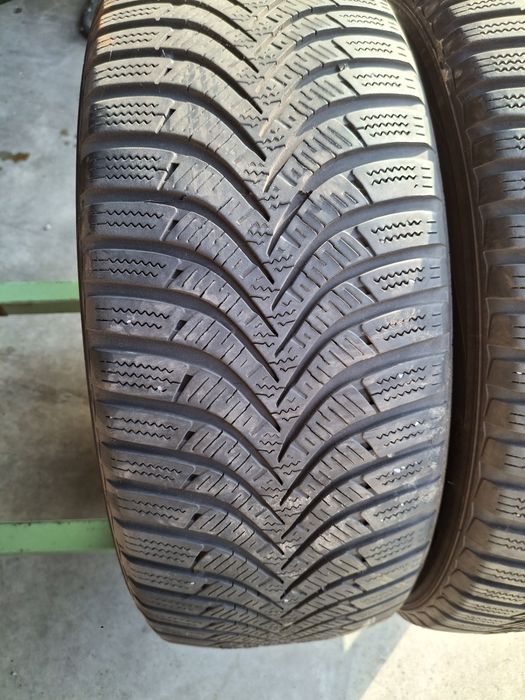 2 Anvelope de iarnă 195 55 r16 Hankook