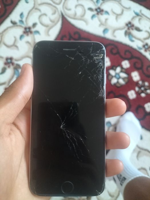 Айфон 6с на запчасти