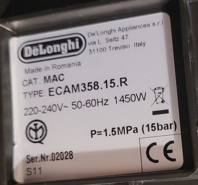 Кафеавтомат De'Longhi Dinamica ECAM 358.15.R (Red Edition)