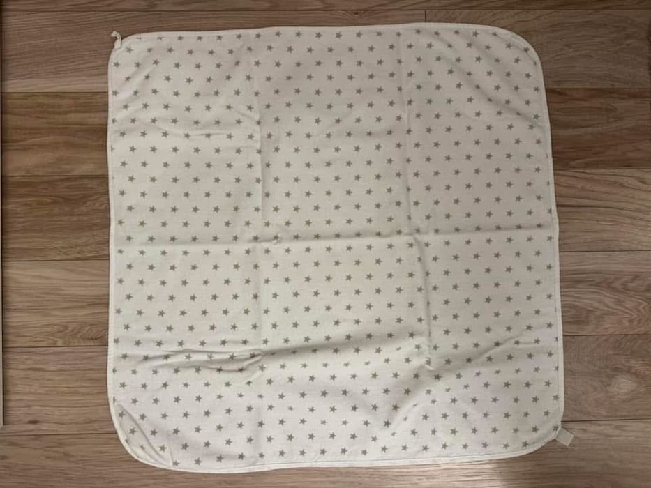 Set 2 prosoape cu capison bebelusi (Zara si English Home)