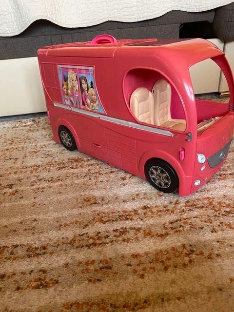 Кемпер каравана Barbie