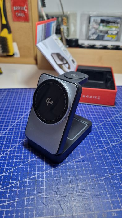 Cellairis Premium 3in1 Multifunction Foldable Wireless Charger