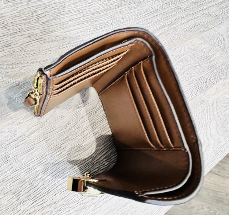 Кошелек женский Michael Kors