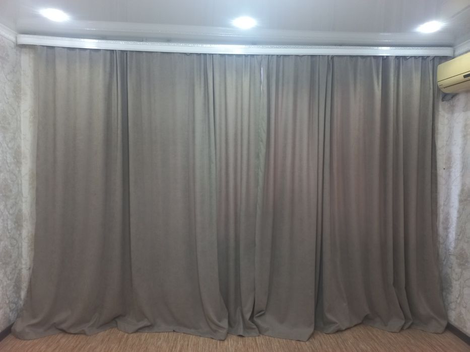 Продам шторы для гостиной