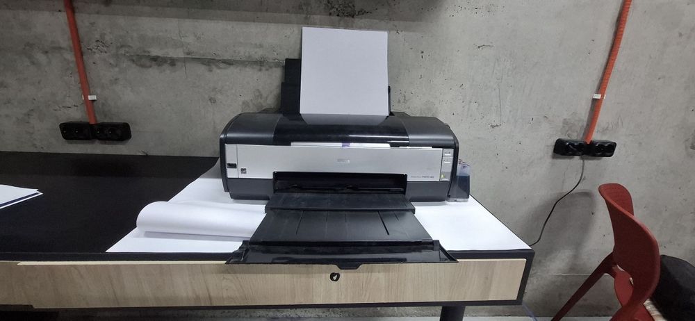 Цветной принтер Epson Stylus PHOTO 1410