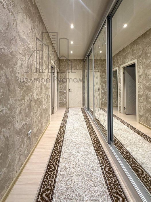 Своя 2/9/9 Golden House