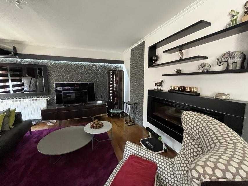 Дава се под наем Тристаен апартамент в Пловдив, Христо Смирненски - 84 кв.м за 351.9 € - Снимка #3