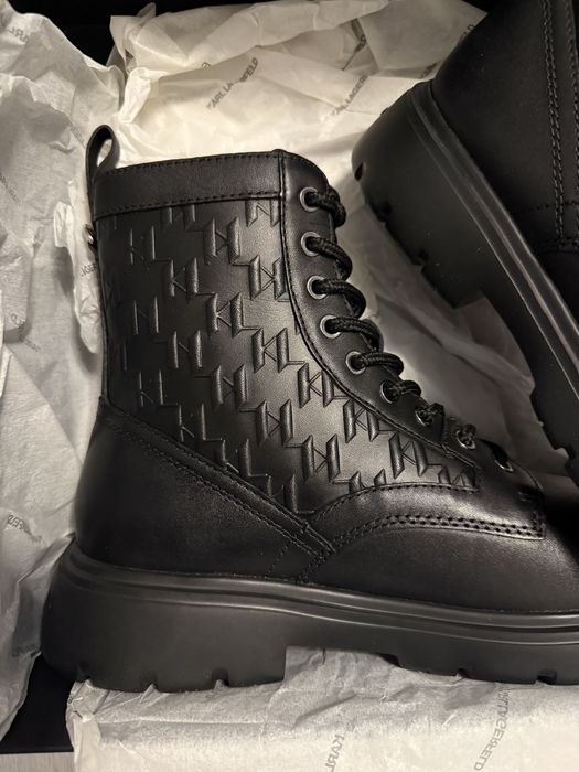 Ghete Karl Lagerfeld 43