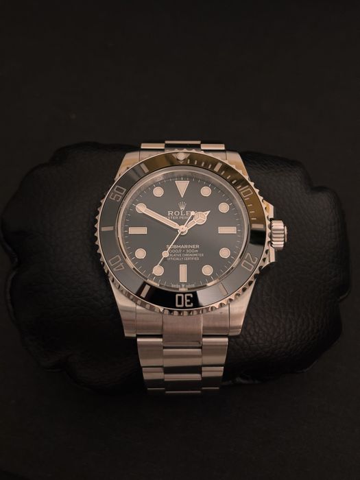 Rolex Submariner 124060LN