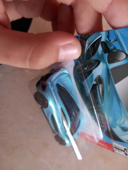 Hot wheels treasure hunt