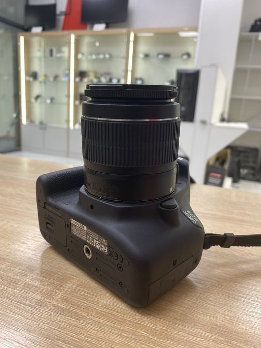Canon eos 2000d (p25)