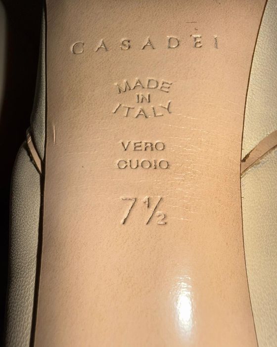 Обувки с висок ток Casadei